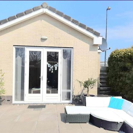Huisje Finn, Met Grote Tuin En Veel Privacy Dirkshorn Eksteriør billede