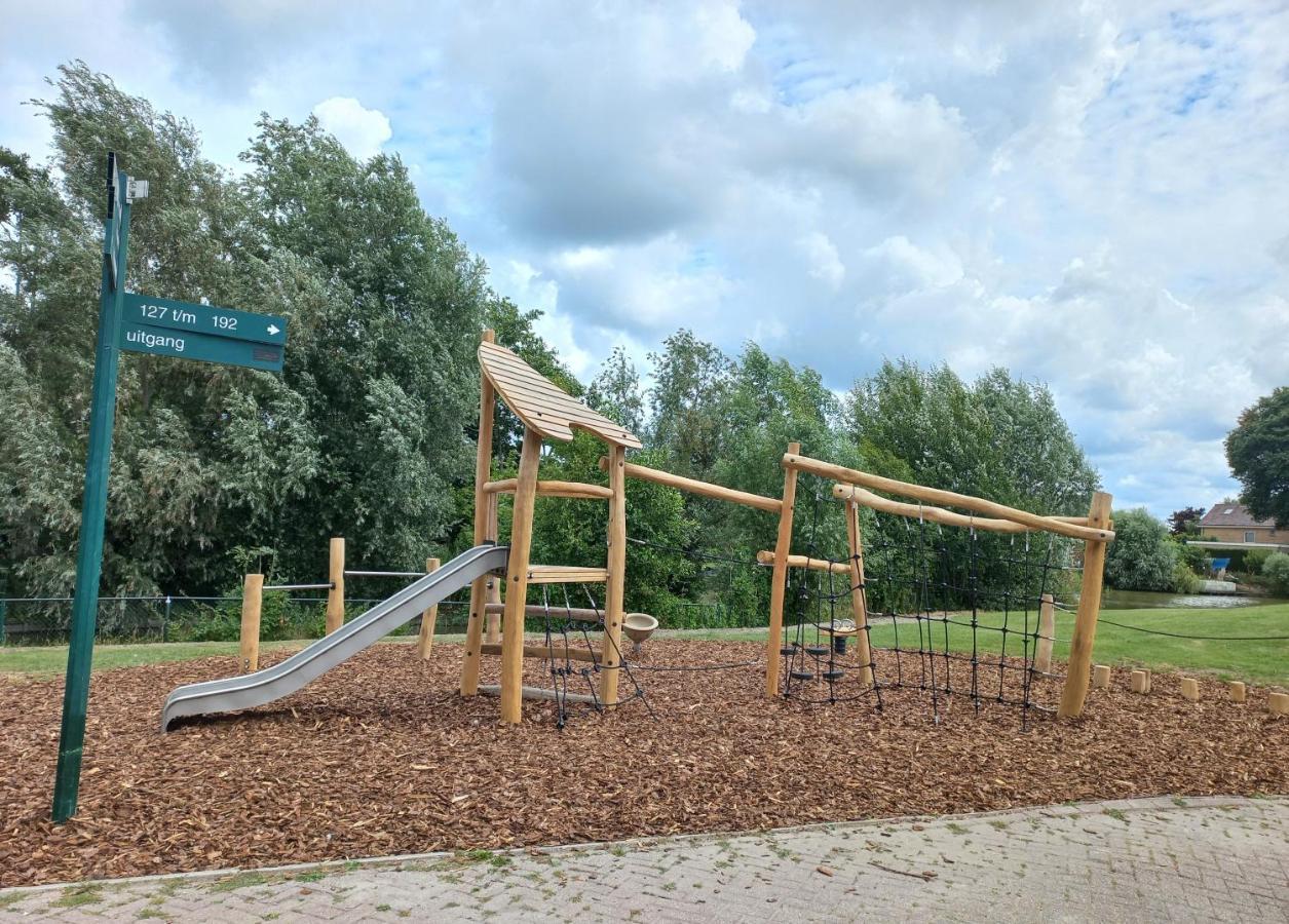 Huisje Finn, Met Grote Tuin En Veel Privacy Dirkshorn Eksteriør billede